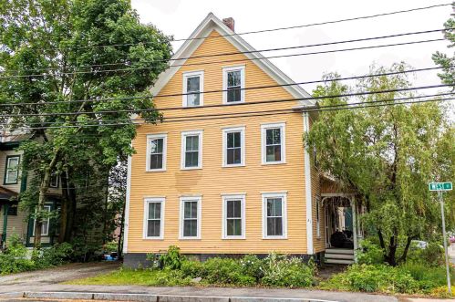 31 West St, Concord NH  03301-3548 exterior