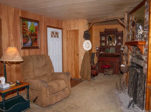 51655 Wildmint Ln, Orange Cove CA  93675-9693 exterior