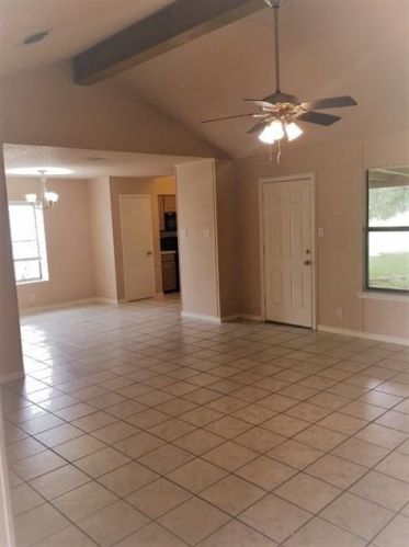 112 Retha Dr, Mount Sharp TX  78620-3428 exterior