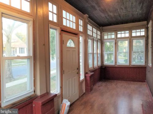 823 Garfield Ave, Palmyra, NJ 08065-1914