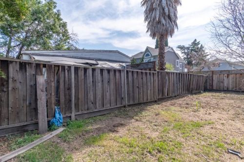 1079 Myrtle St, San Jose CA  95126-1029 exterior