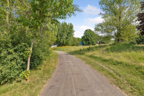 2008 Johnson Ct, Waterford MN  55057-3527 exterior