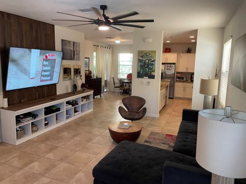 3643 Whispering Cypress Ln, Boynton Beach, FL 33435-5073