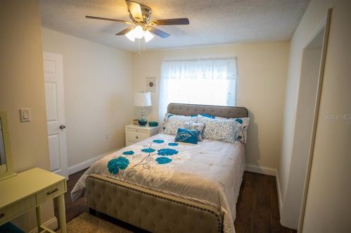 4287 Cynthia St, Orlando FL 32811-4228 exterior