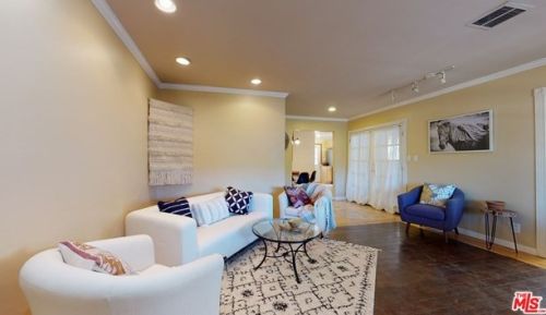 16003 Baker Canyon Rd, Santa Clarita, CA 91390-2787