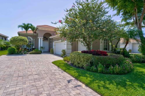 145 Orchid Cay Dr, West Palm Beach, FL 33418-4615