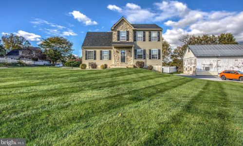 316 Lampeter Rd, Lancaster, PA 17602-4006