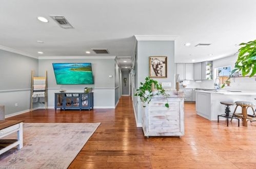 772 104th Ave, Naples FL  34108-3229 exterior