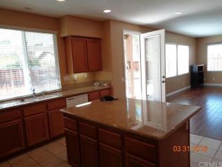 35193 Orchid Dr, Winchester CA  92596-8974 exterior