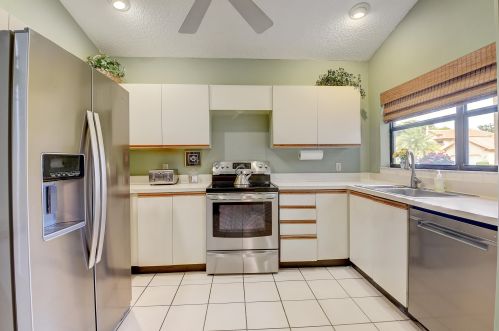 23253 Water Cir, Boca Raton FL  33486-8536 exterior