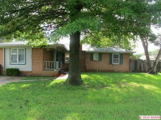 210 Avondale Ave, Bartlesville, OK 74006-1803