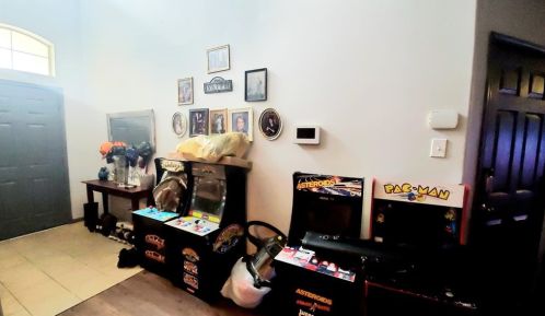 8603 Highlands Xing, Highlands, TX 77562-2257