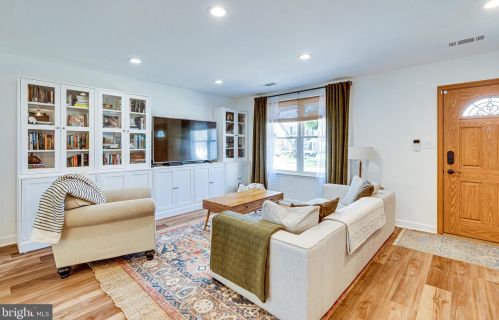 3903 Napoleon Pl, Bowie MD  20716-1002 exterior