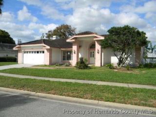 8621 Ashbury Dr, Port Richey, FL 34667-6928