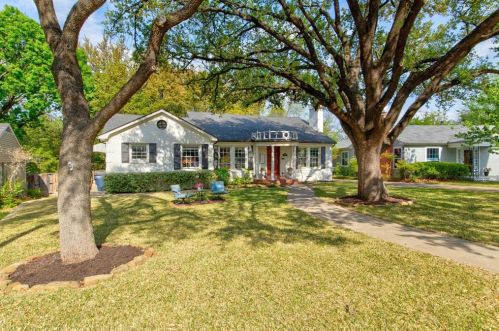3437 Worth Hills Dr, Fort Worth, TX 76109-2950