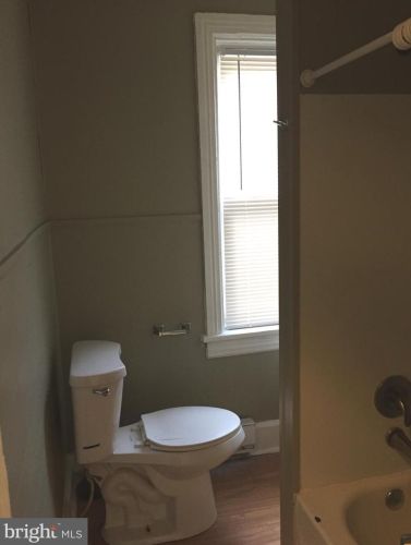 1214 Walnut St, Harrisburg PA  17103-2237 exterior