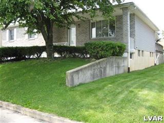 6 Berks St, Catasauqua, PA 18032-1532