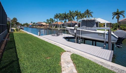 1076 San Marco Rd, Marco Island, FL 34145-4567