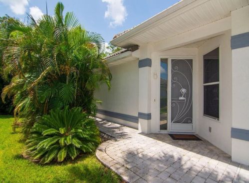 1705 Aynsley Way, Vero Beach FL  32966-8295 exterior