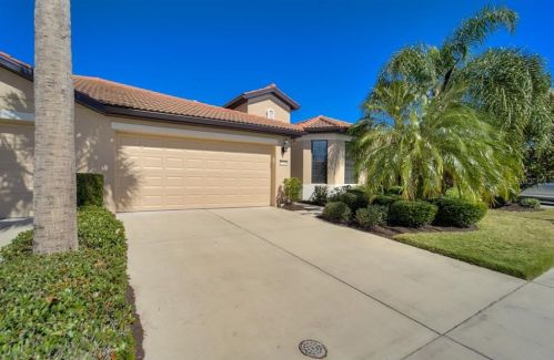 5534 Sunset Falls Dr, Ruskin, FL 33572-3109