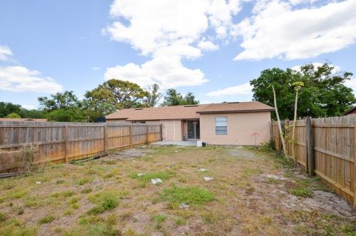 1244 Rich Moor Cir, Orlando FL  32807-6262 exterior