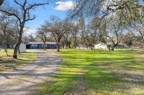 4210 Val Verde Rd, Loomis CA  95650-9473 exterior