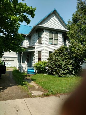 109 Lackawanna St, Wayland, NY 14572-1131