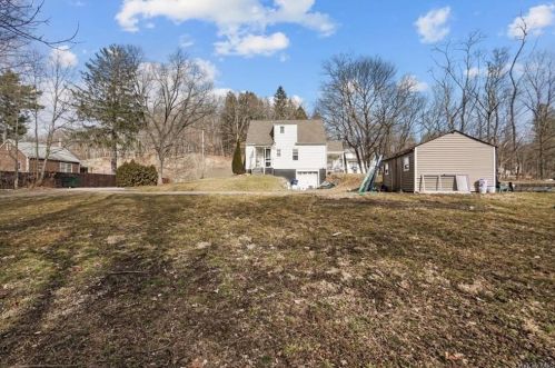 318 Noxon Rd, Poughkeepsie NY  12603-2904 exterior