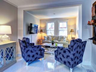 105 Buell Ln, East Hampton NY  11937-3211 exterior