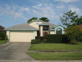 325 River Chase Dr, Orlando, FL 32807-8241
