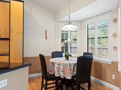 1050 31 Ave, Vero Beach FL 32960-4096 exterior