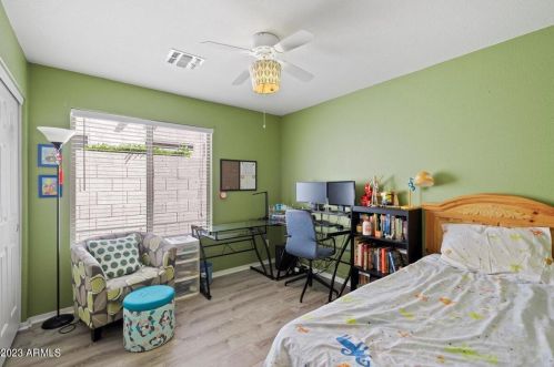 16030 18th Ave, Phoenix AZ  85045-1752 exterior