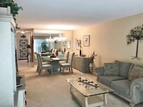 2810 15th St, Delray Beach, FL 33445-5810