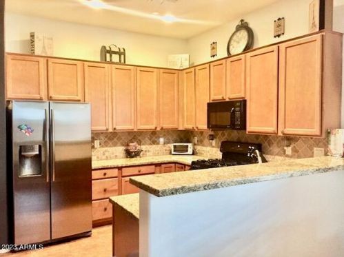 3105 Espartero Way, Phoenix AZ  85086-2218 exterior