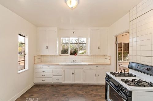 1010 Euclid Ave, Upland CA  91786-3201 exterior