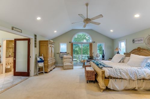 49 Crystal Beach Blvd, Moriches NY  11955-1909 exterior