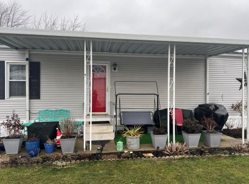 8764 National Rd, Pataskala, OH 43062-6008