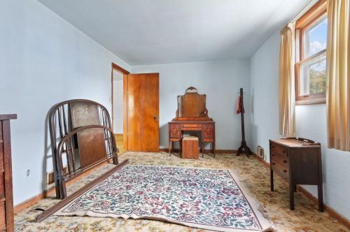 881 Velp Ave, Green Bay WI  54303-3849 exterior