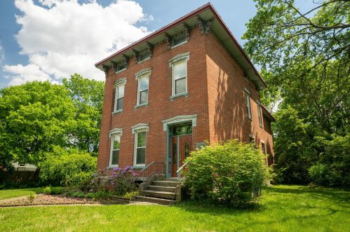 1571 Dyer Rd, Darbydale OH  43123-9738 exterior