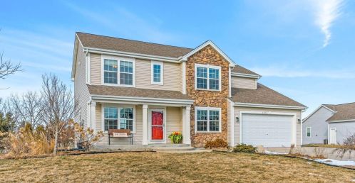 2226 Sherman Parc Ct, Jackson, WI 53037-8953