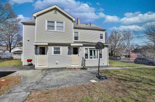 27 Burritt St, Nashua NH  03060-6445 exterior