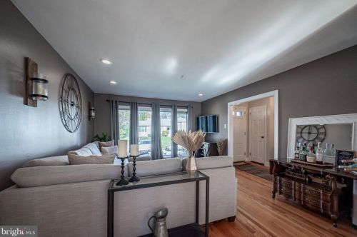 310 Pinehurst Rd, Wilmington DE  19803-3115 exterior