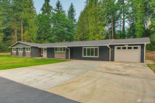 13252 231st St, Kent, WA 98042-3235