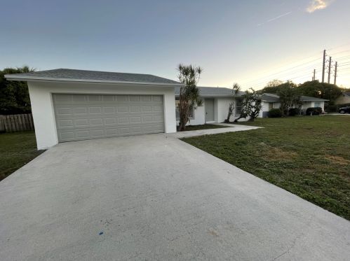 123 Teal Ct, West Palm Beach, FL 33411-1725
