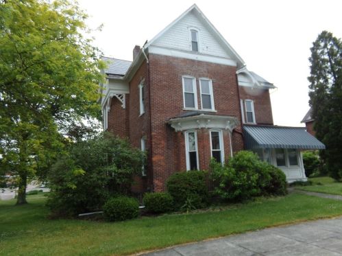310 Diamond St, Berlin, PA 15530-1339