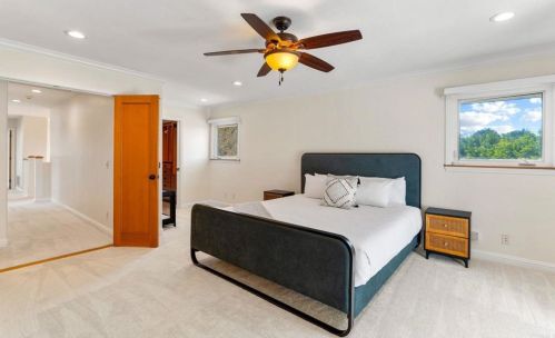 1322 Hamilton Ln, Escondido CA  92029-4316 exterior