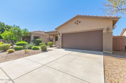 281 Dragon Tree Ave, San Tan Valley, AZ 85140-6700