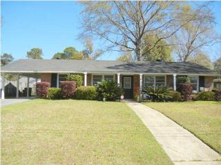 2756 Marcelus Dr, Mobile, AL 36606-2225