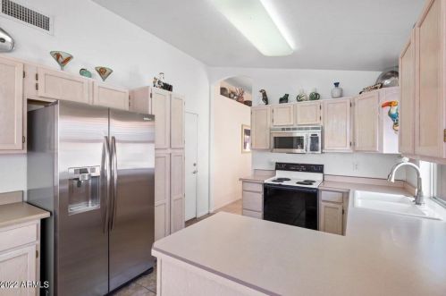 16812 8th St, Phoenix AZ 85048-6348 exterior