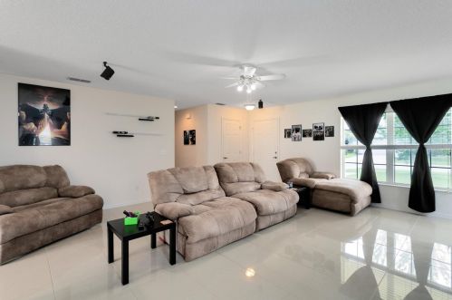 2754 Trommel Way, Sanford, FL 32771-5808